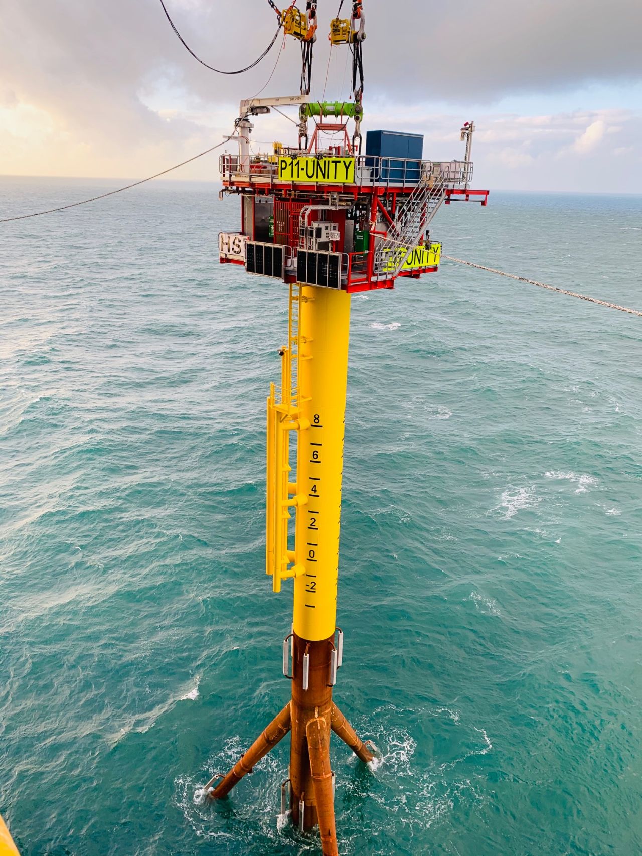 Swivel stacks Maritime